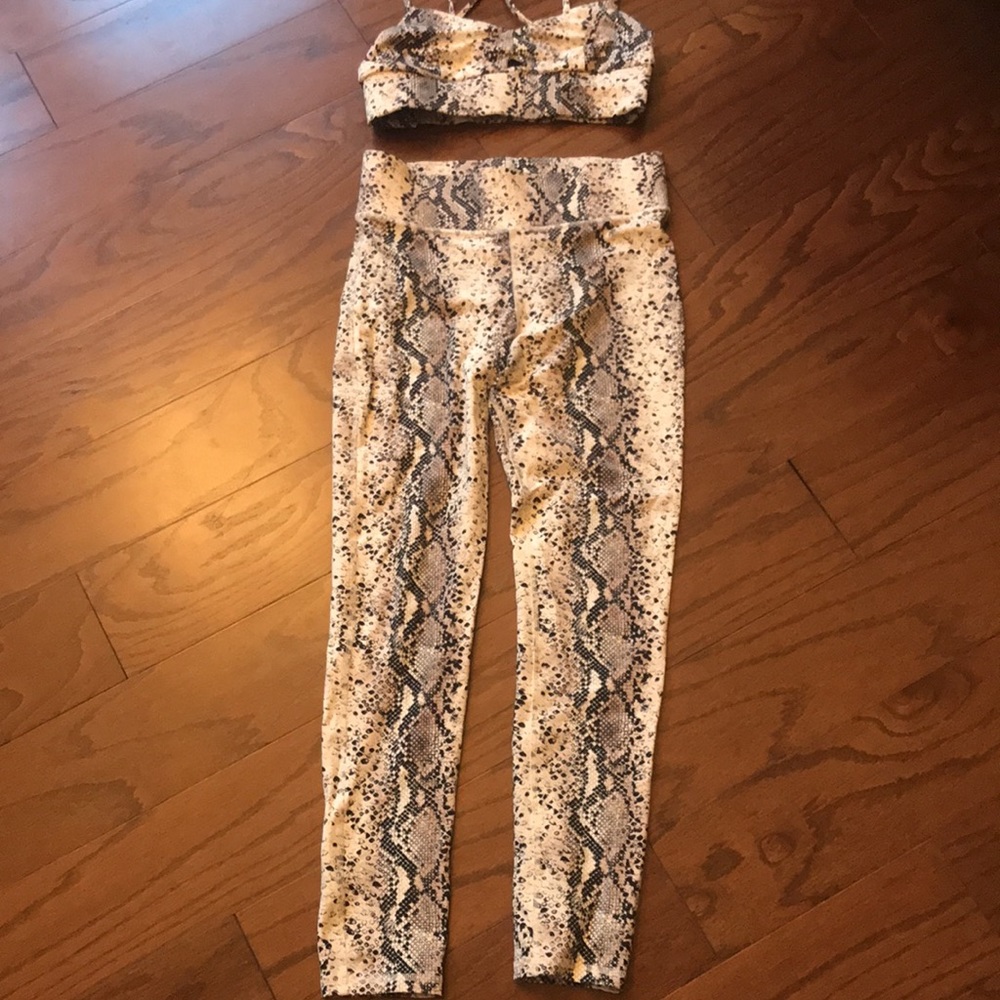 Michi Tigress White Python Snakeskin Matching Set - image 2